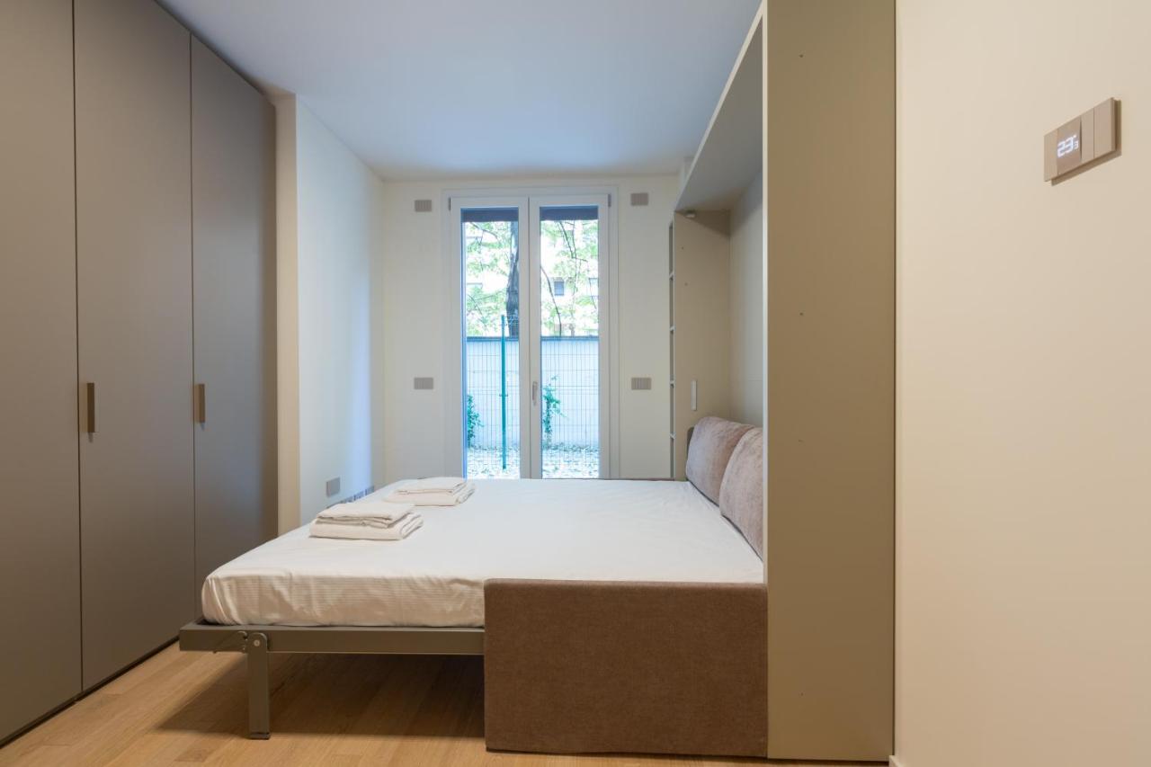 Cozy Flat With Parking Apartment Milan Exterior photo