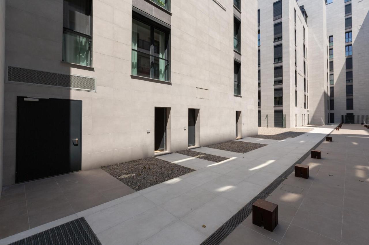 Cozy Flat With Parking Apartment Milan Exterior photo