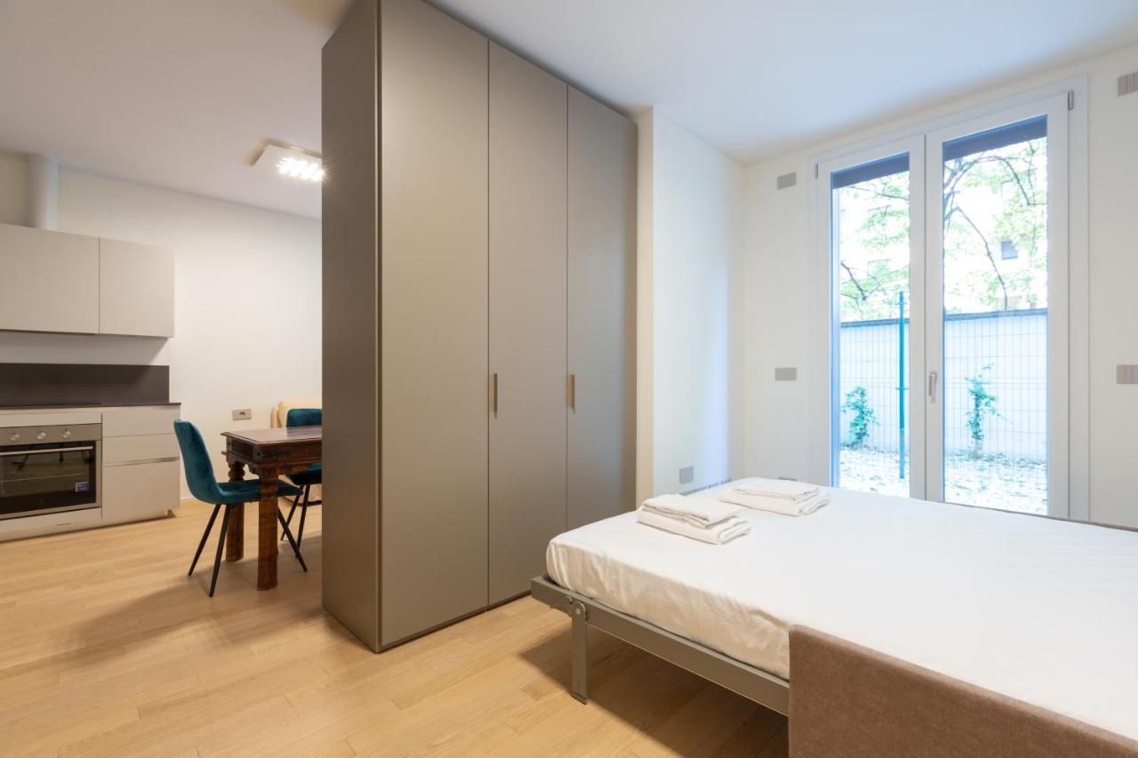 Cozy Flat With Parking Apartment Milan Exterior photo