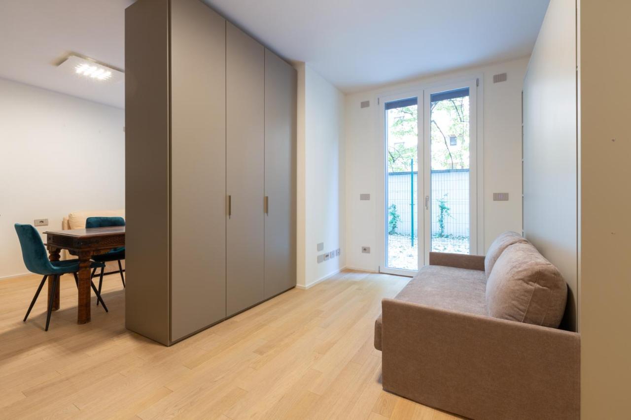 Cozy Flat With Parking Apartment Milan Exterior photo